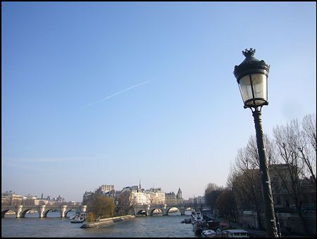 P1860329