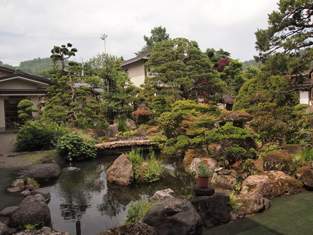 出羽屋の中庭
