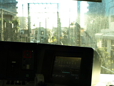 E233系運転台
