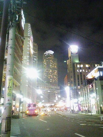 081227-ホテル玄関から名駅