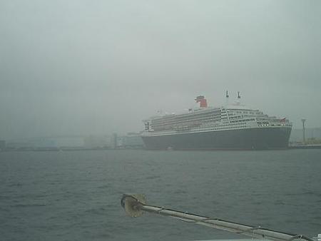 090306-QM2 昼 (7)