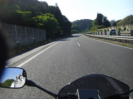 美祢インターから