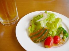 サラダ