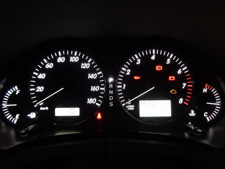 アベンシス　ＬＥＤ打ち替え　メーター