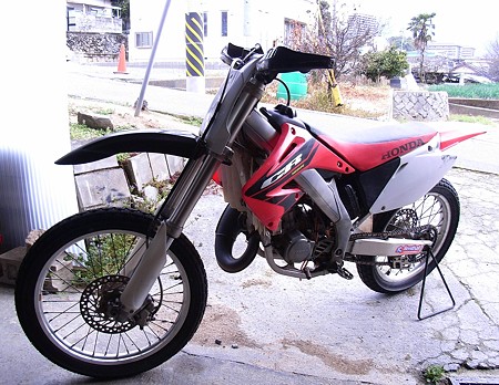 R0011758